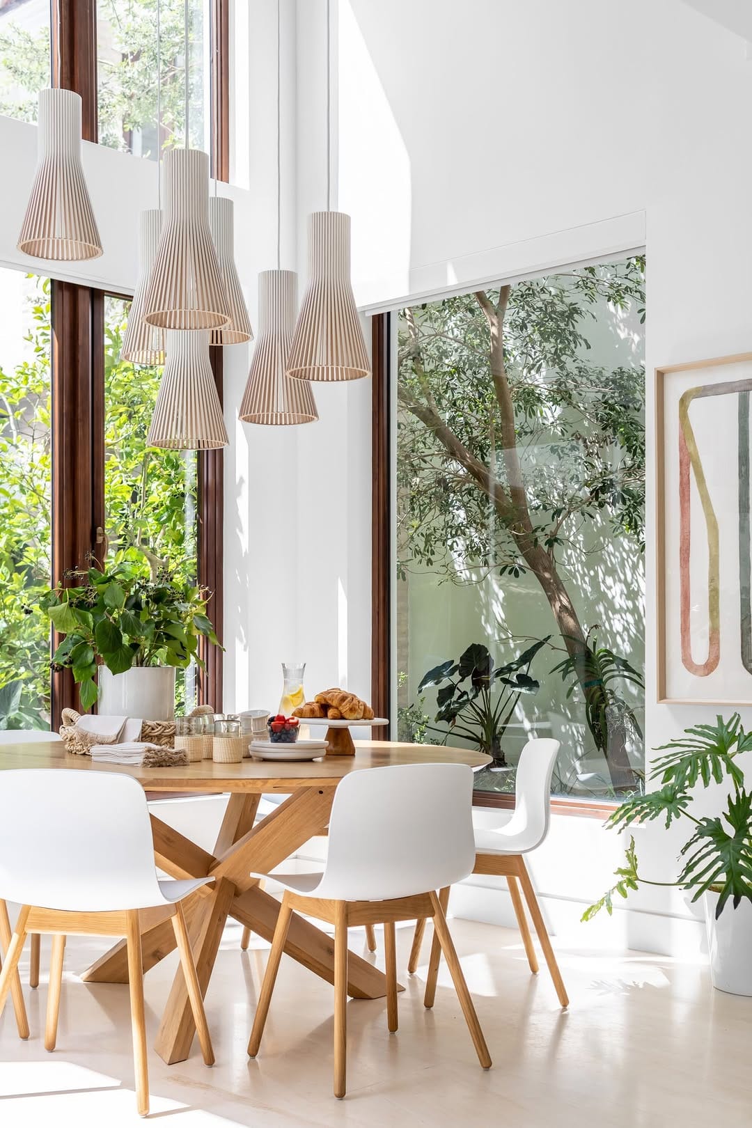Post 7 by Maggie Cruz Design + Home on Instagram (image)