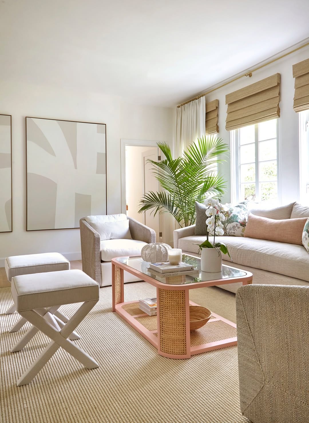 Post 5 by Maggie Cruz Design + Home on Instagram (image)