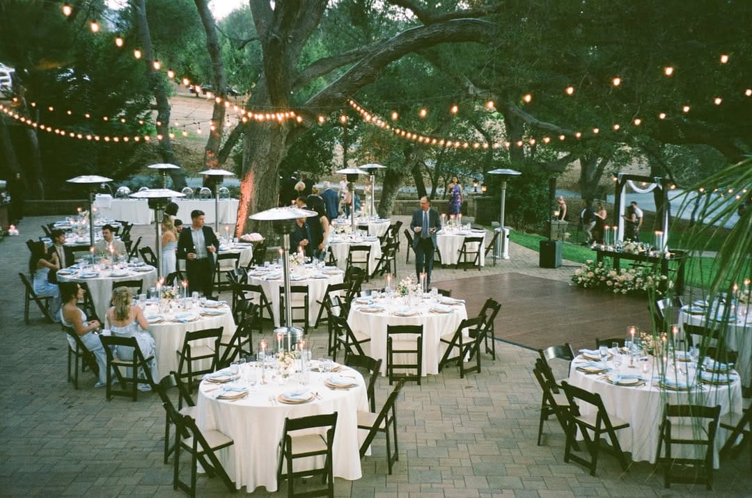 Post 5 by Circle Oak Ranch Weddings on Instagram (image)