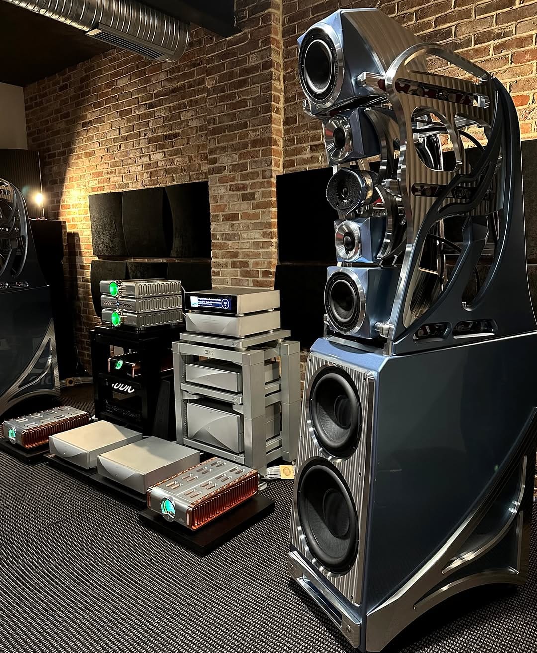 Post 3 by JS Audio on Instagram (image)