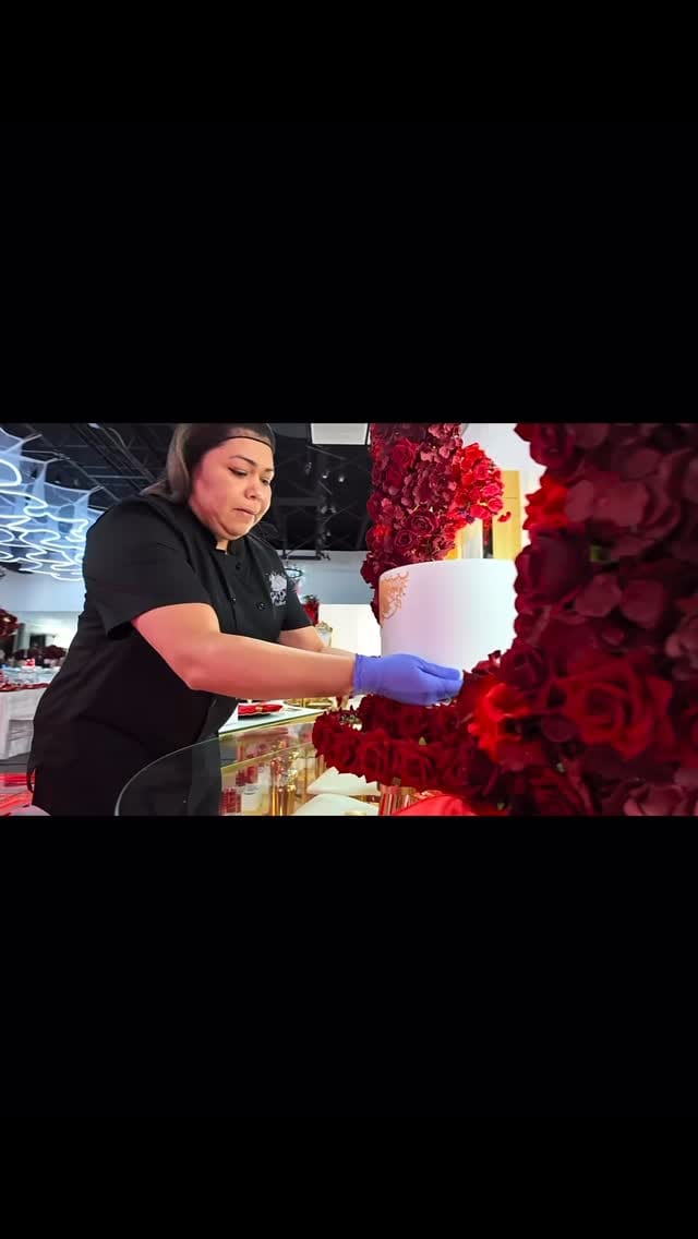 Post 4 by Event Planner KC | Balloons & Decor on Instagram (video)