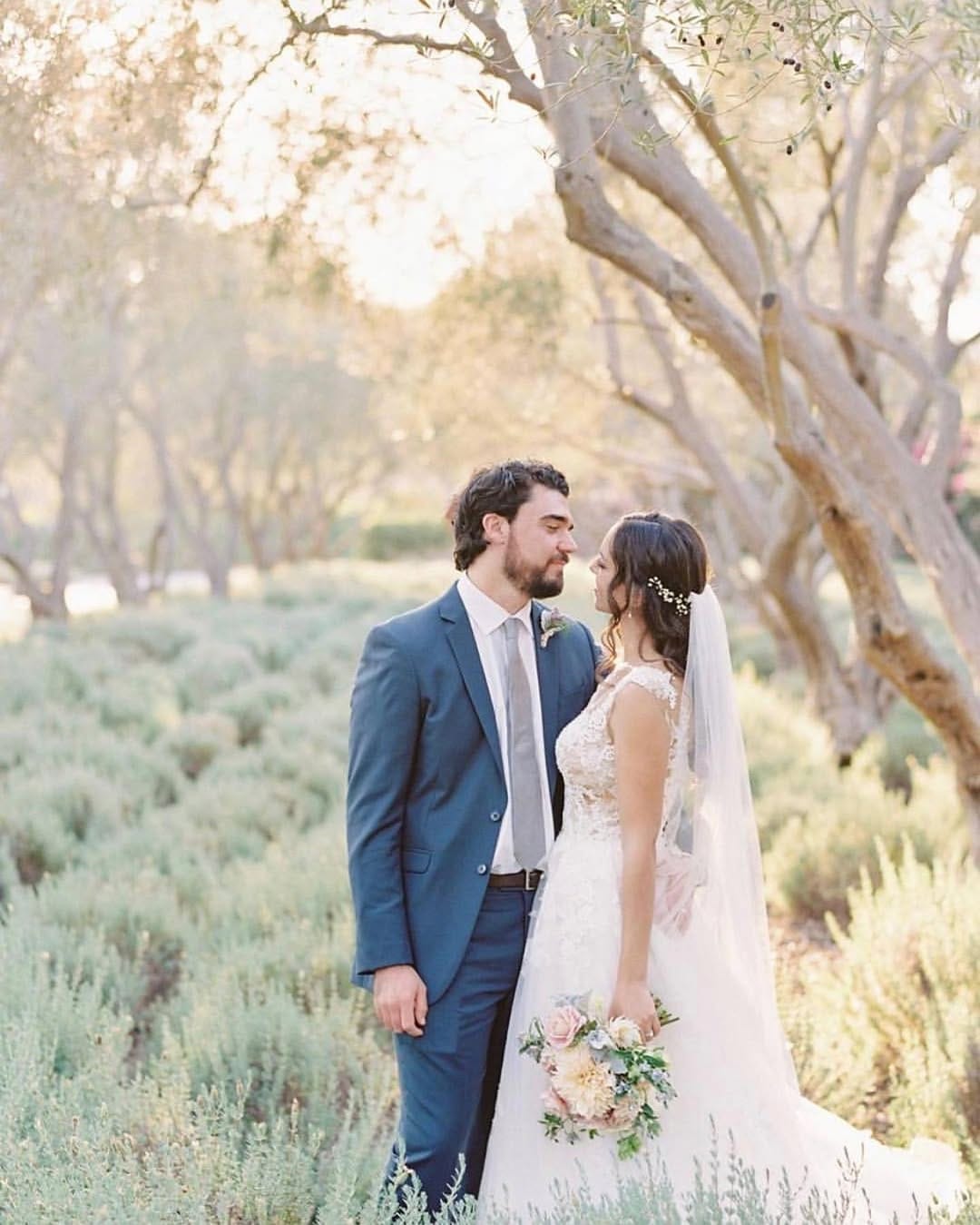 Post 7 by La Fete Weddings on Instagram (image)