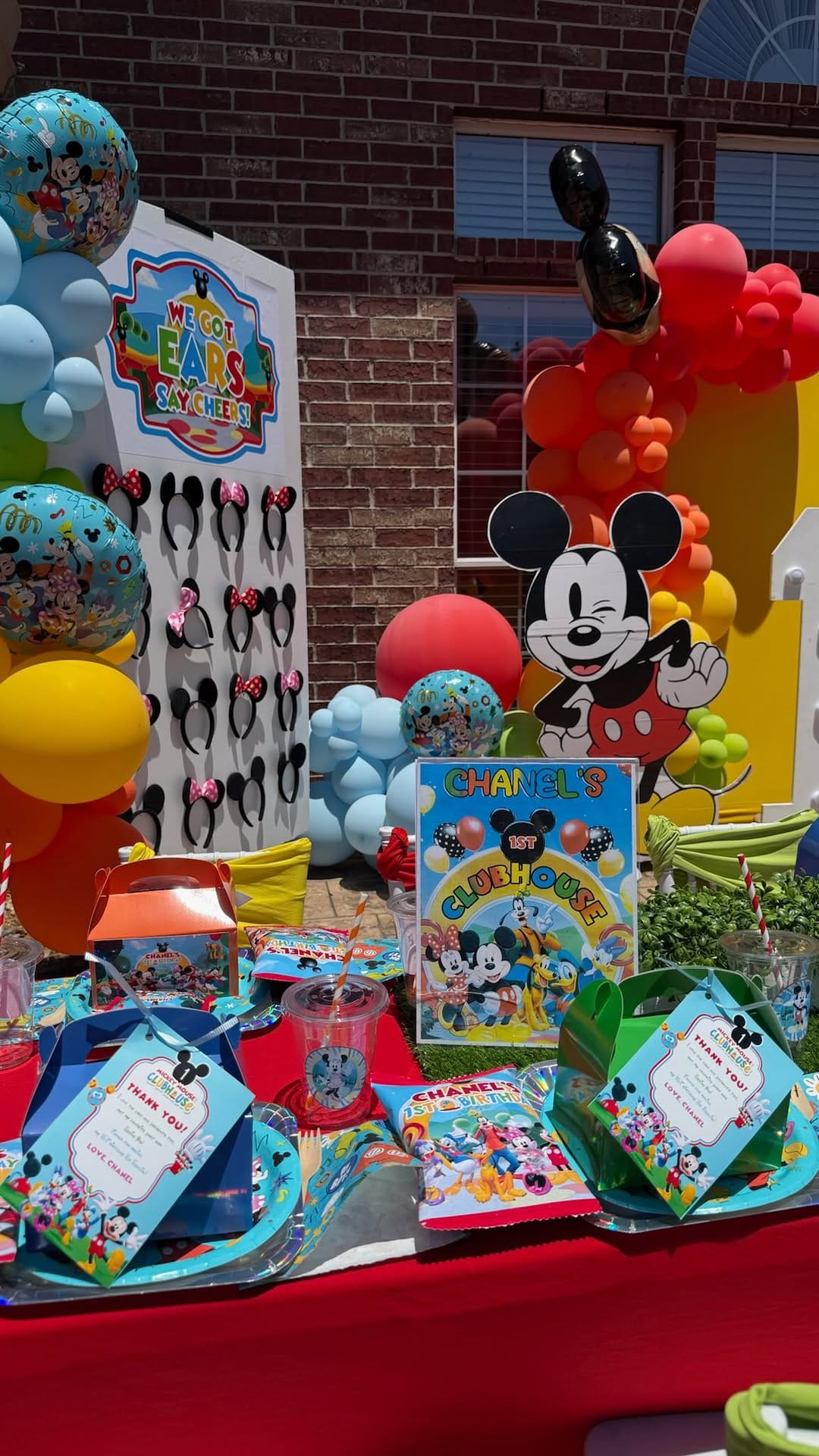 Post 5 by 🎉🩵 Little Lavish Party - Houston Kids Birthday Party + Balloons on Instagram (video)