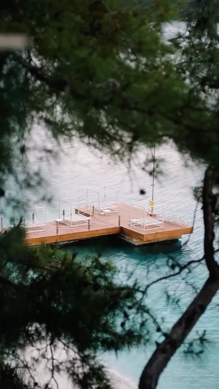 Post 1 by KIS Cubed | Luxury Celebrations on Instagram (video)