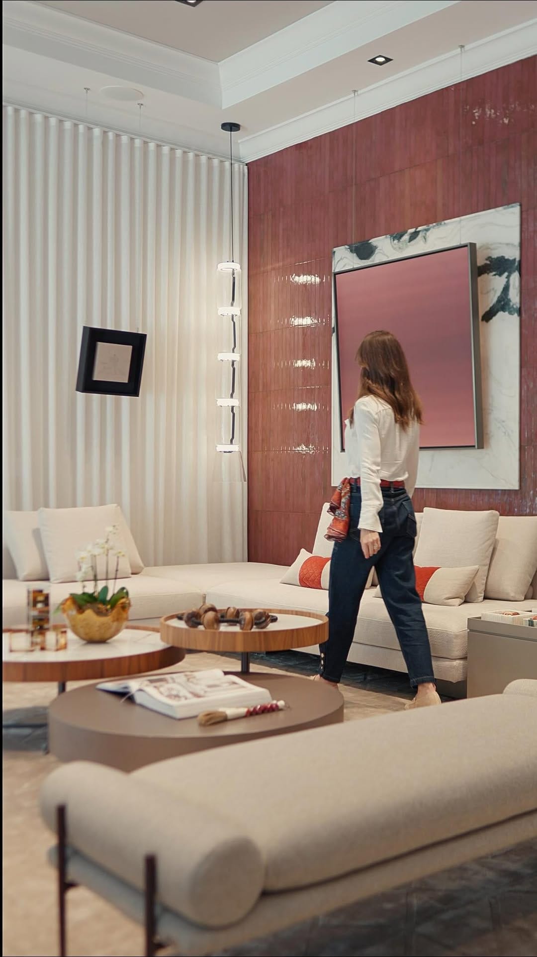 Post 10 by Carolina Labinas Interiors on Instagram (video)