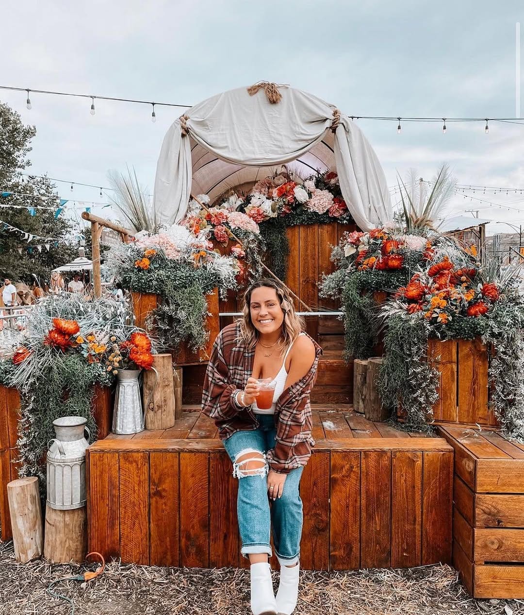 Post 6 by Neon Summer Chicago on Instagram (carousel)