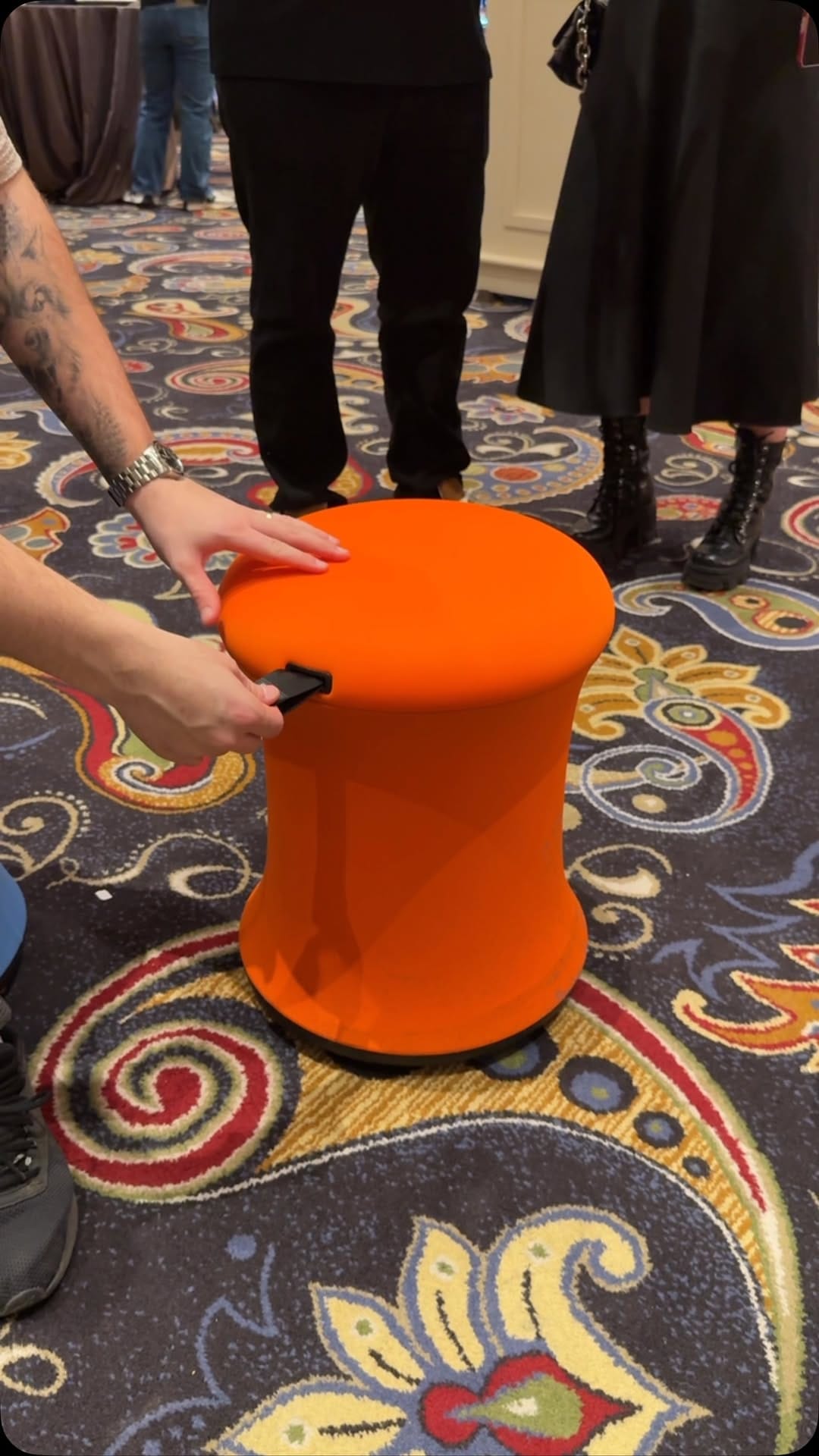 Post 10 by TopJob on Instagram (video)