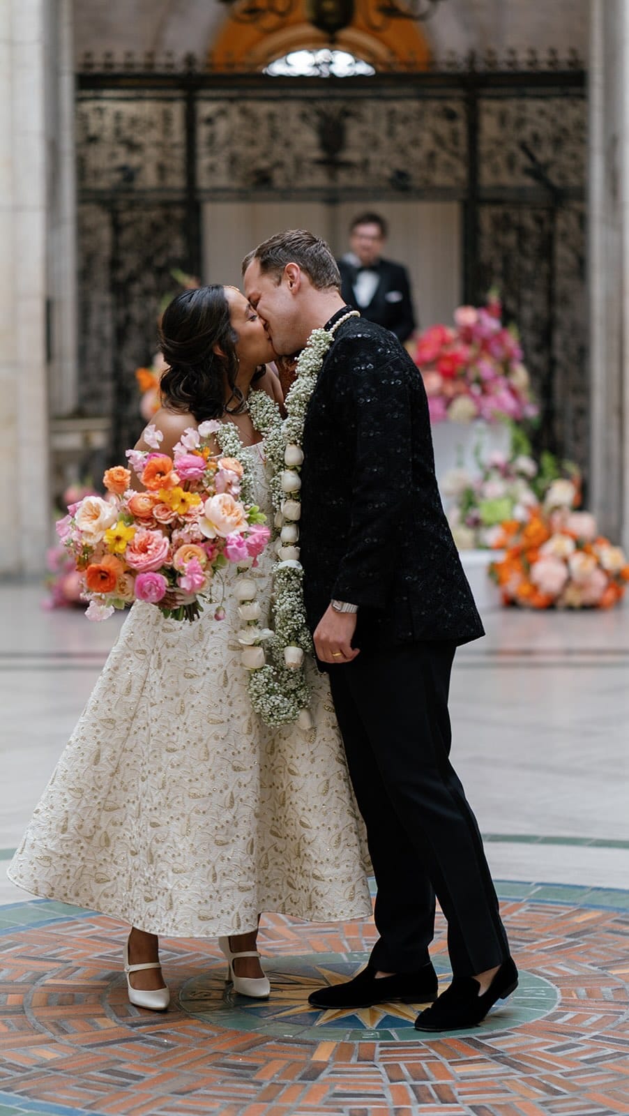 Post 1 by Ines & Marie | Wedding Planning + Floral Design on Instagram (video)