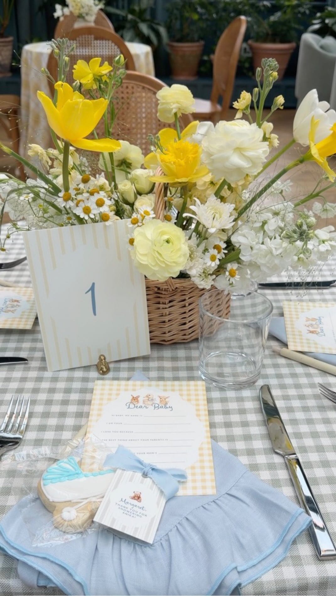 Post 10 by Ines & Marie | Wedding Planning + Floral Design on Instagram (video)
