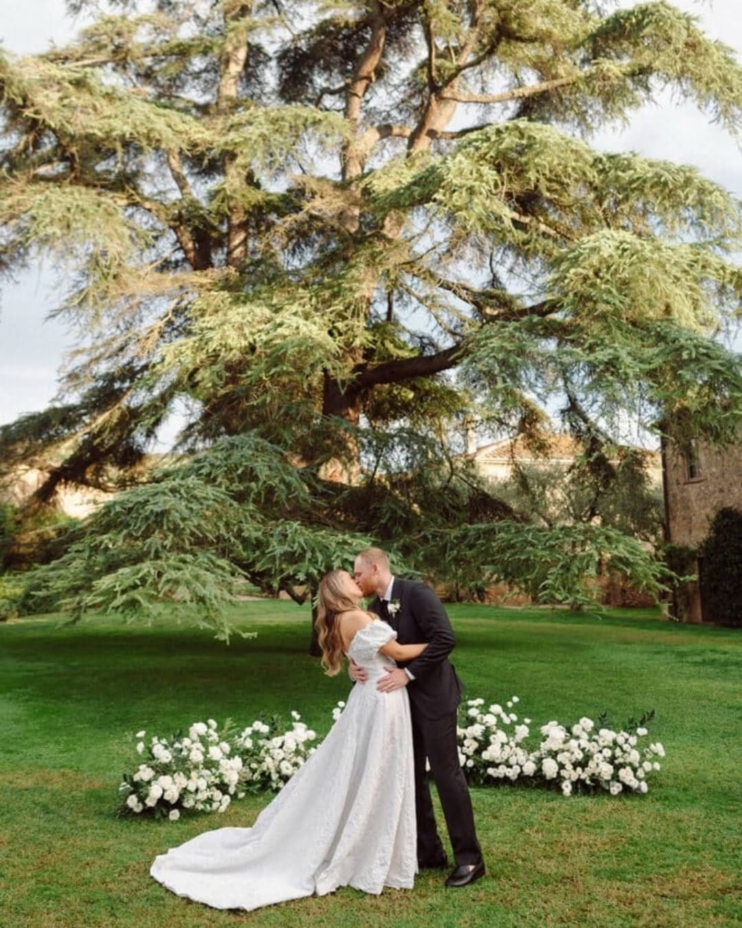 Post 3 by Harper Events on Instagram (carousel)