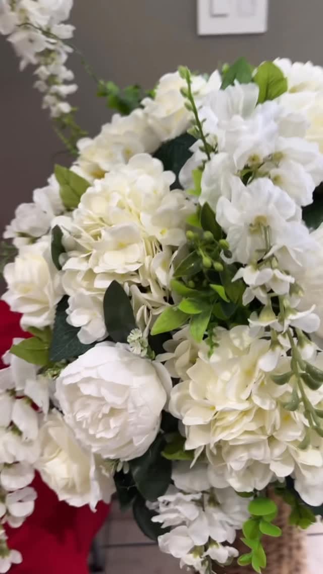 Post 10 by Sweets Event Decor | LUXURY EVENTS on Instagram (video)