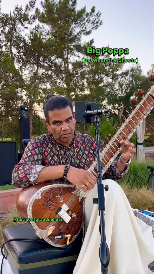 Post 10 by Ronobir Lahiri on Instagram (video)