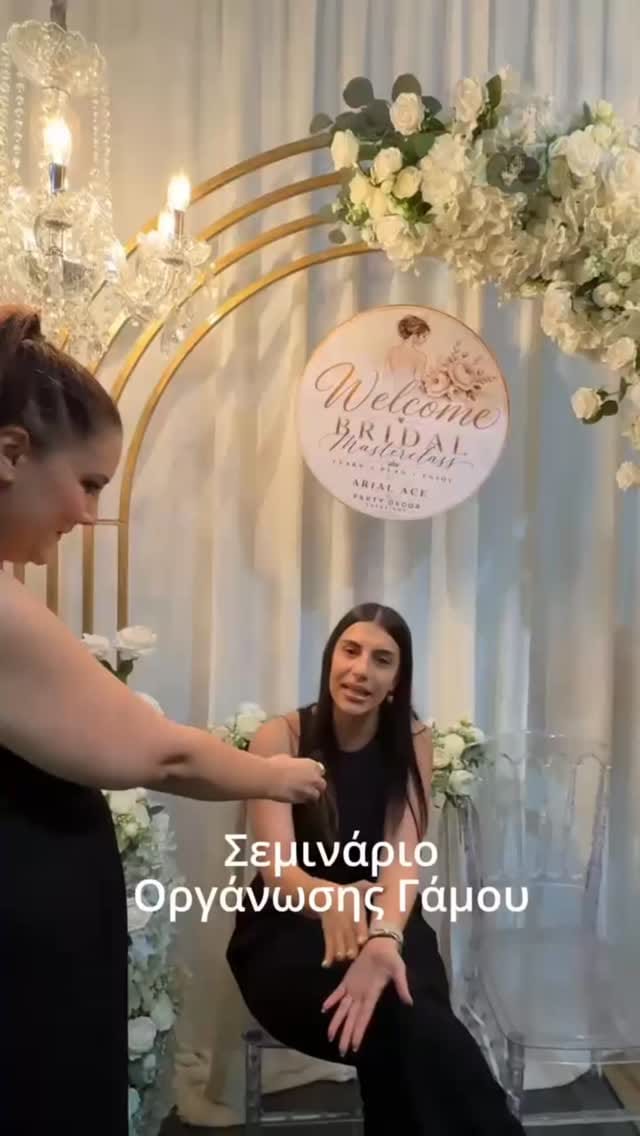 Post 4 by Arial Ace | 🎀Planners🎀 for your special moments ❤️ on Instagram (video)