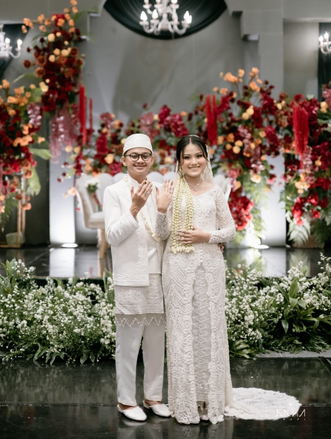 Post 4 by Aulia Griya Pengantin on Instagram (carousel)