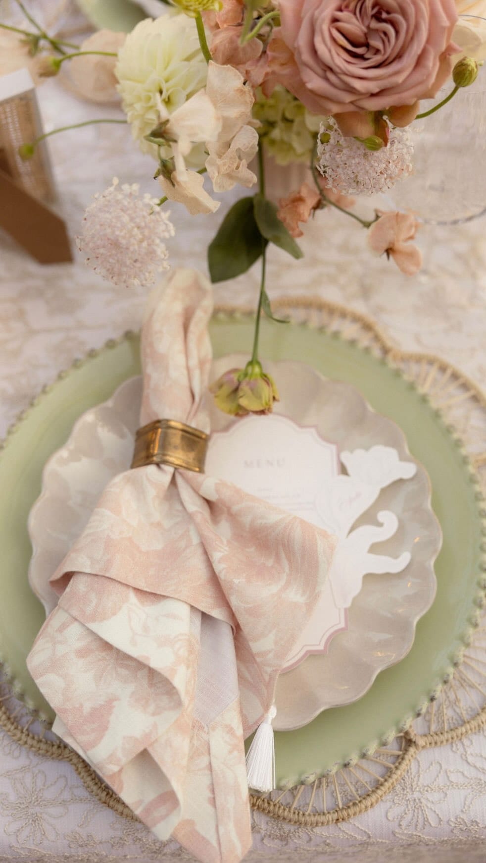 Post 1 by Serendipity Garden Weddings on Instagram (video)