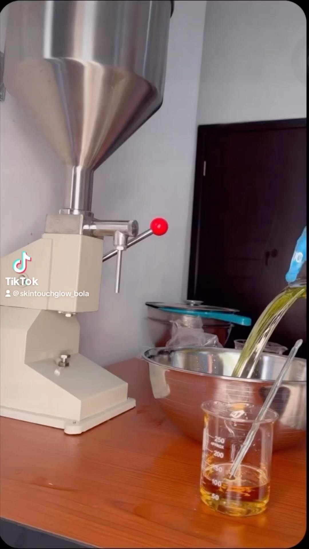 Post 10 by Skintouchglow Bollysek Adunni on Instagram (video)