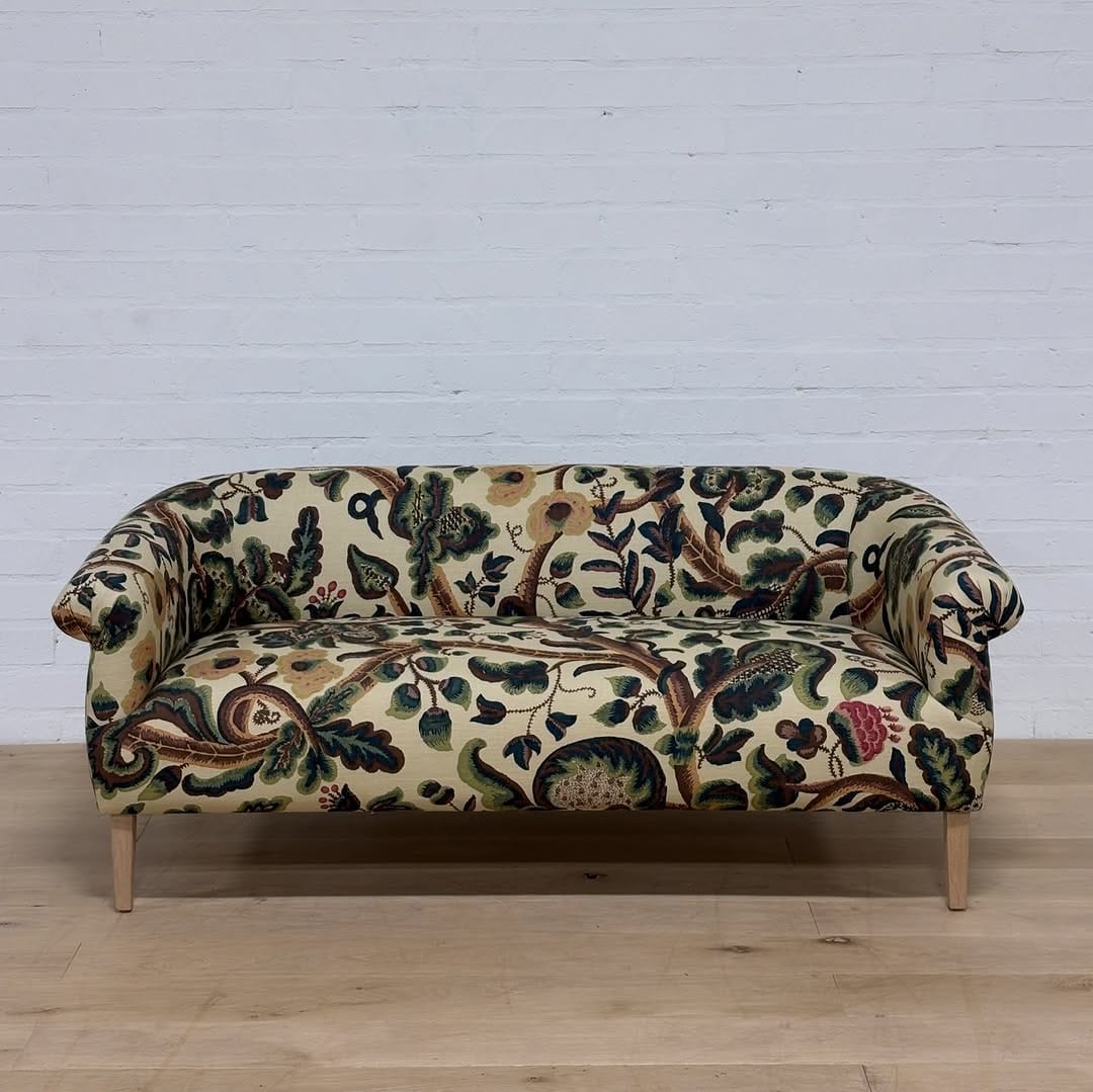 Post 3 by Community MFG. on Instagram (carousel)