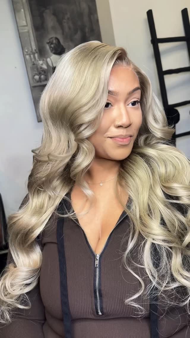 Post 4 by #TopTravelingLicensedStylist on Instagram (video)