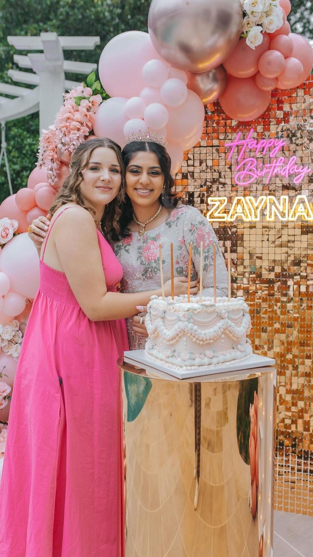 Post 8 by Jasmine Shah on Instagram (video)