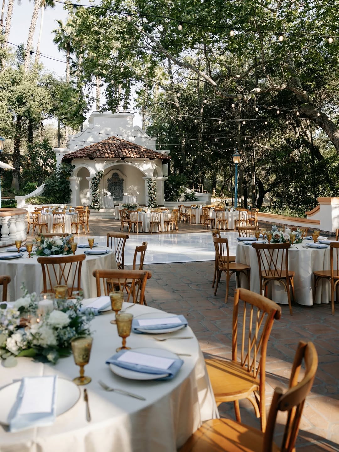 Post 4 by Lauren | SoCal Wedding Planner on Instagram (carousel)