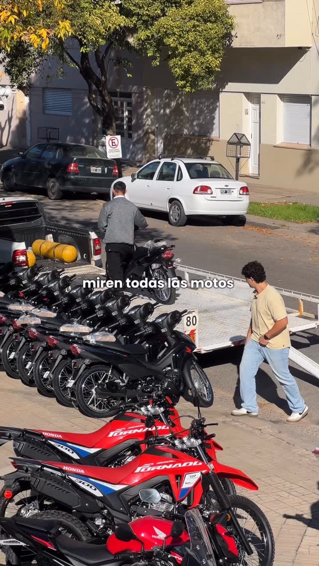 Post 3 by Honda Motos Santa Fe All Motors on Instagram (video)