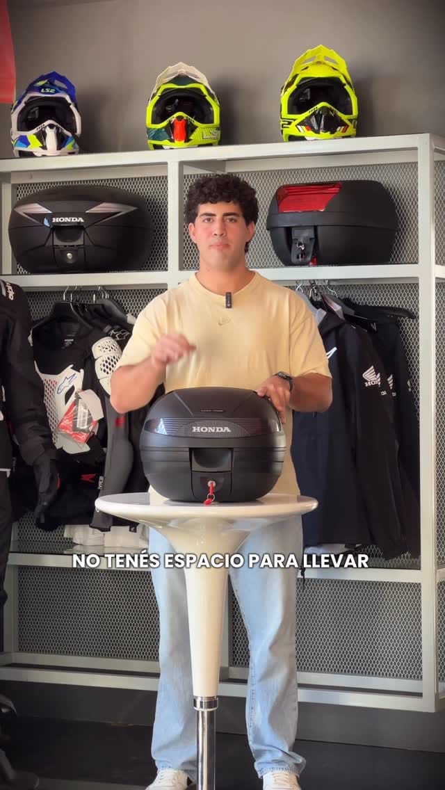 Post 6 by Honda Motos Santa Fe All Motors on Instagram (video)