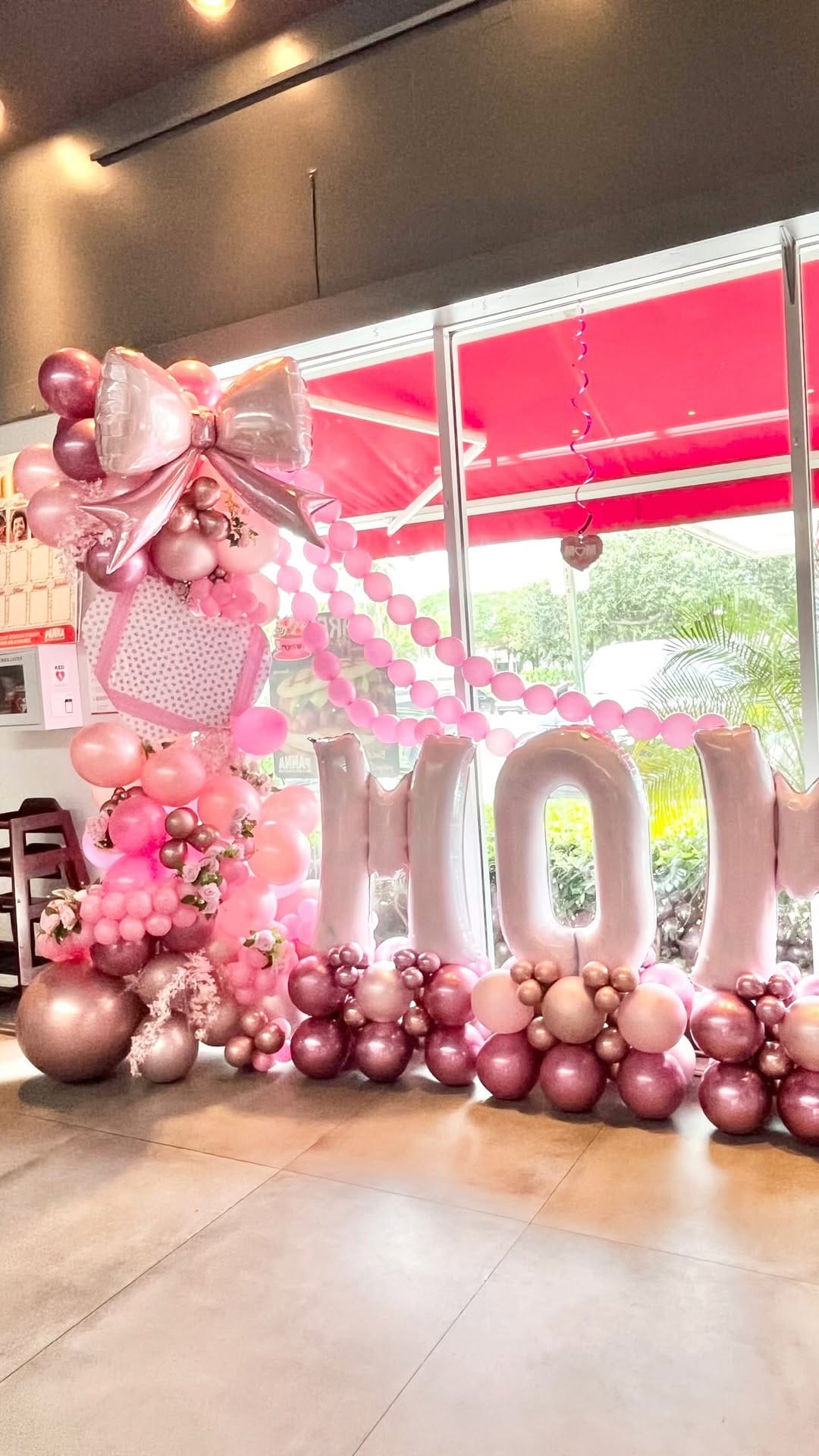 Post 8 by Angela Páez Party Design on Instagram (video)