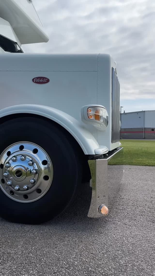 Post 9 by Dickerson Custom Trucks on Instagram (video)