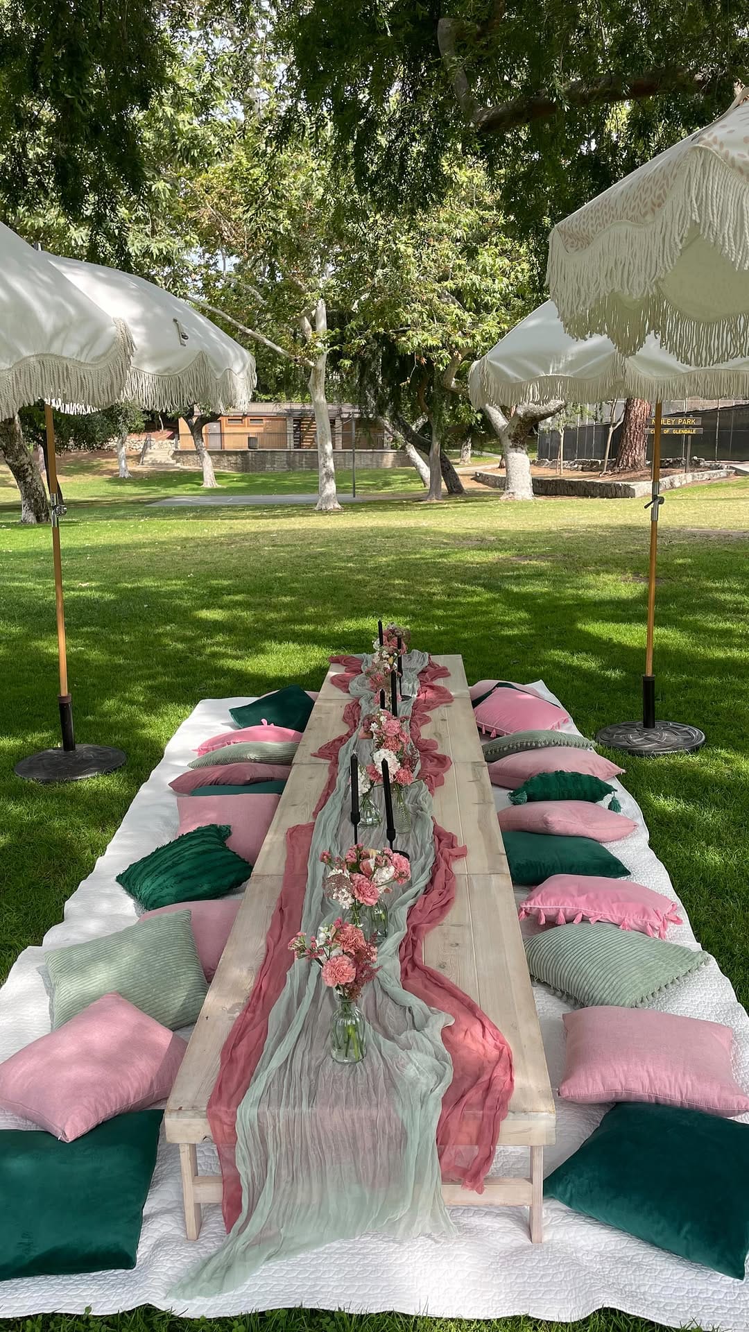 Post 5 by Adrielle | Los Angeles Event Planner on Instagram (video)