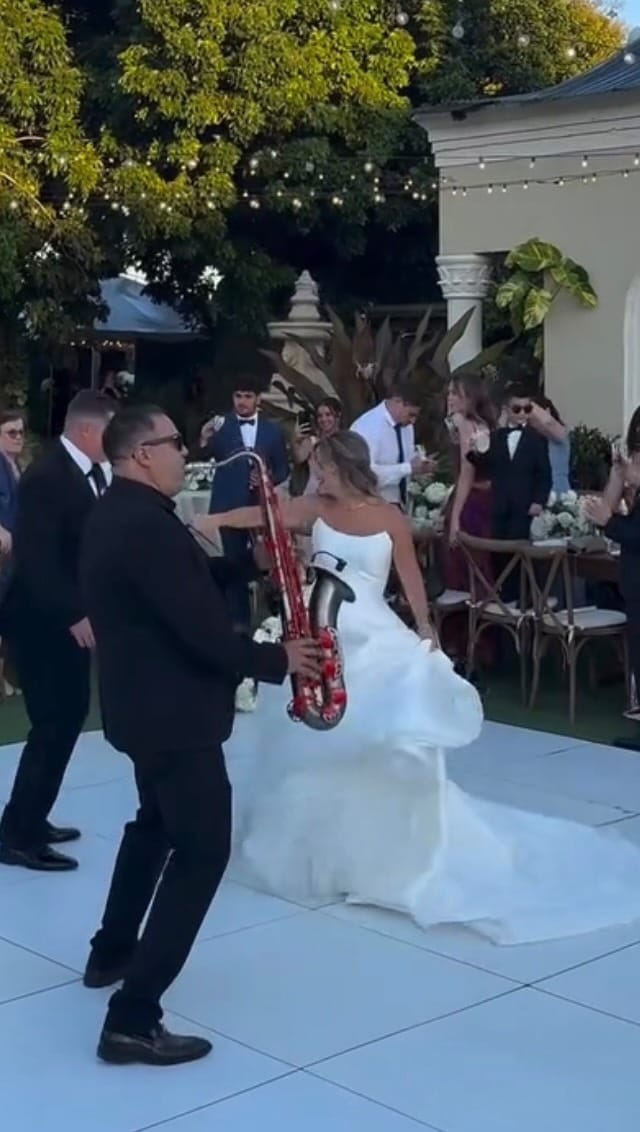 Post 7 by Miami Wedding Venue - Destination Weddings on Instagram (video)