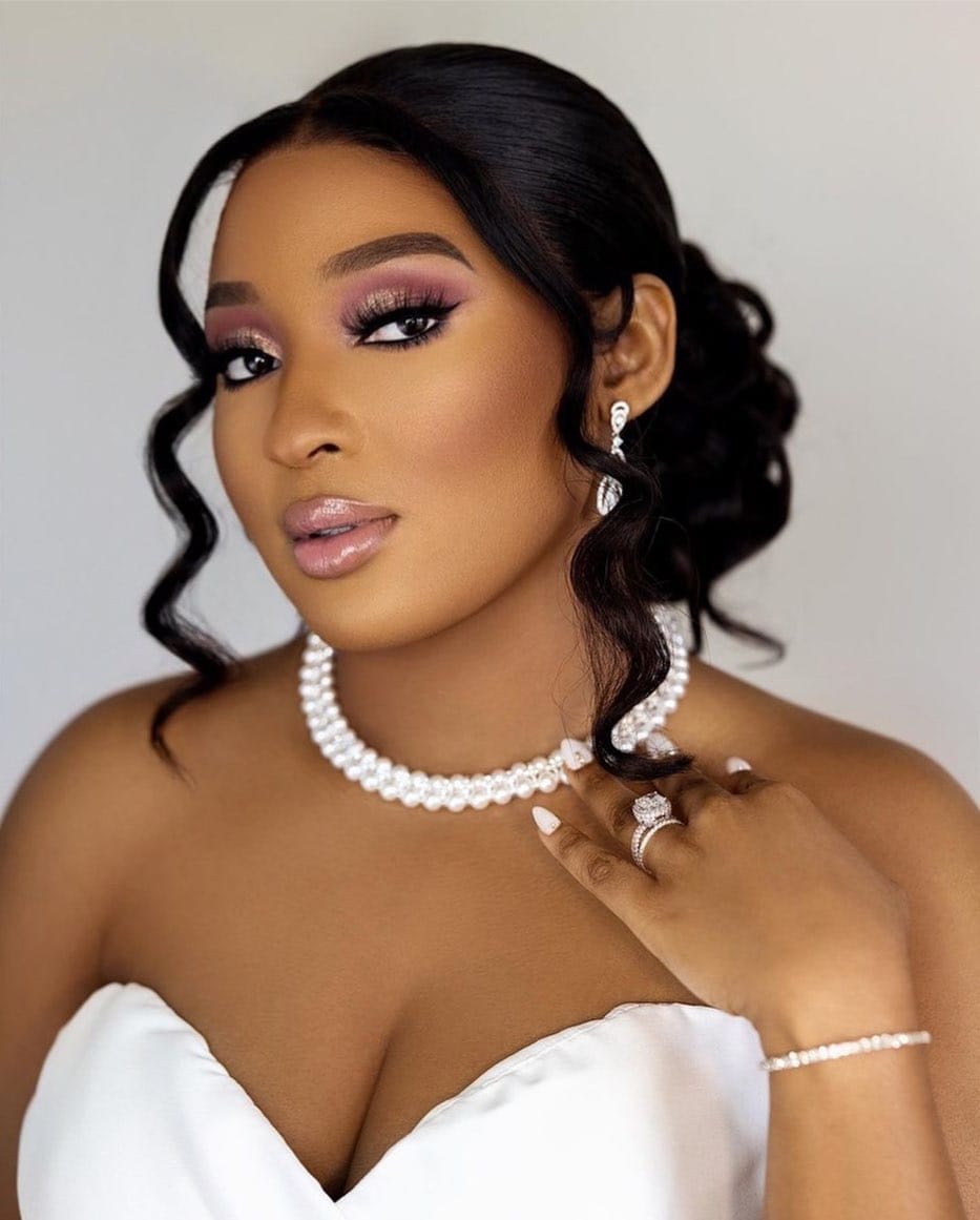 Post 10 by Favor Glam on Instagram (image)