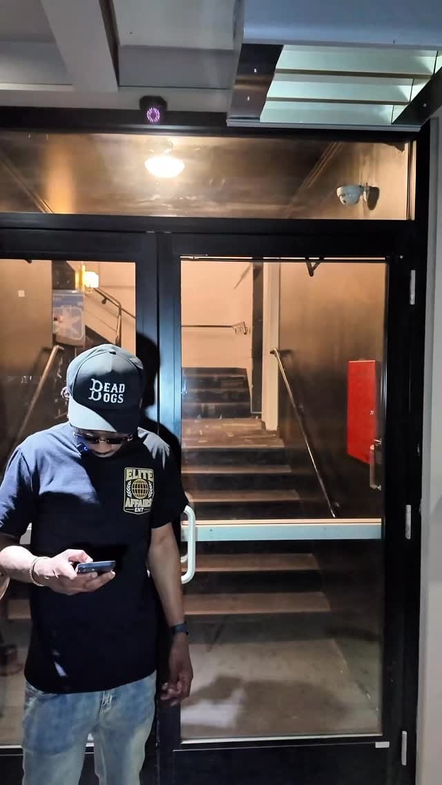 Post 1 by H.I.M on Instagram (video)