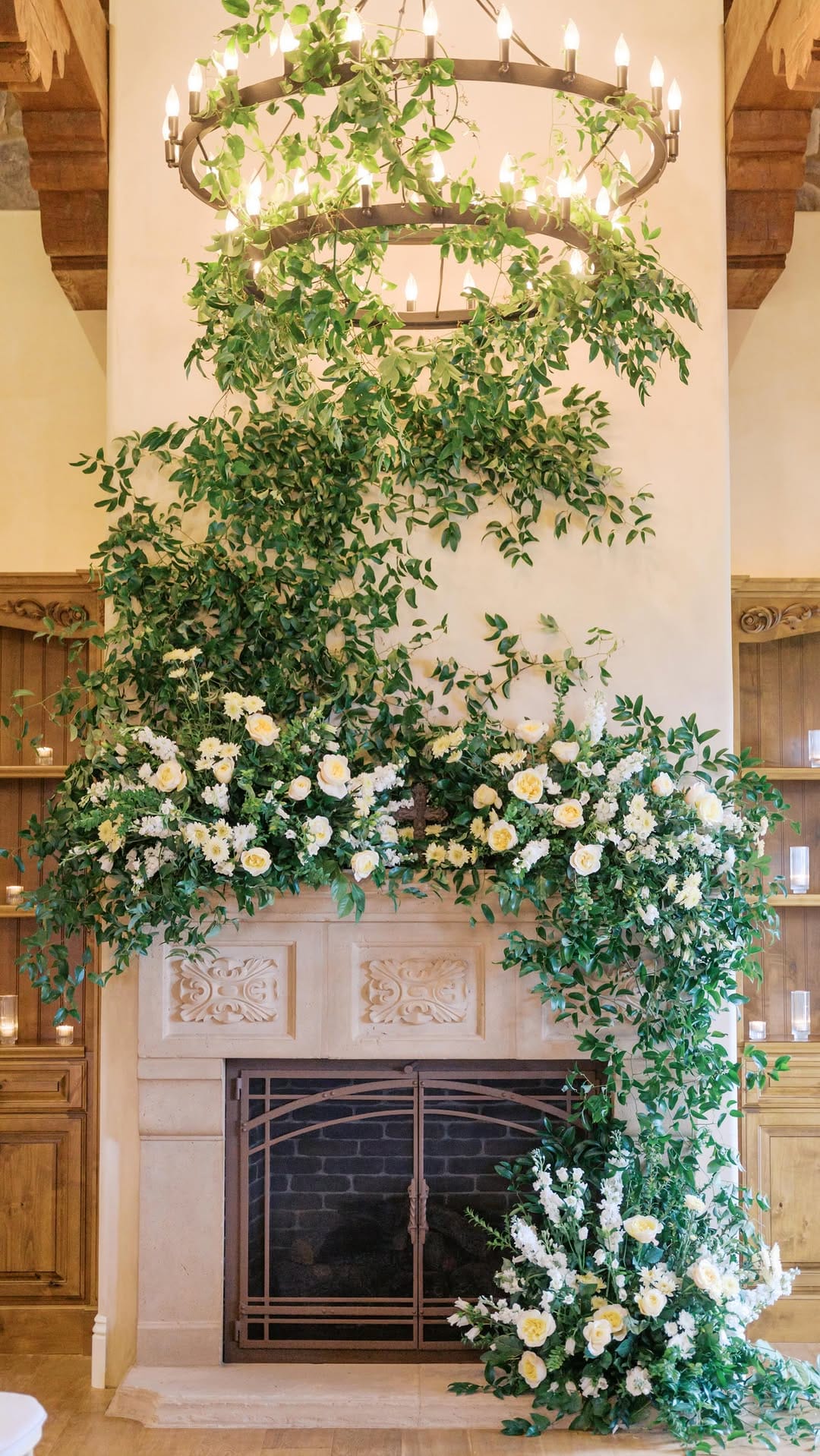 Post 3 by Kimberly Sisti | San Diego Wedding Planner & Florist on Instagram (video)