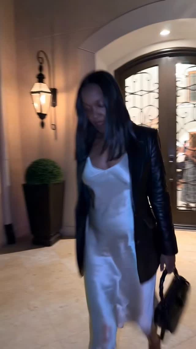 Post 8 by L E A H   A L E X A N D E R on Instagram (video)