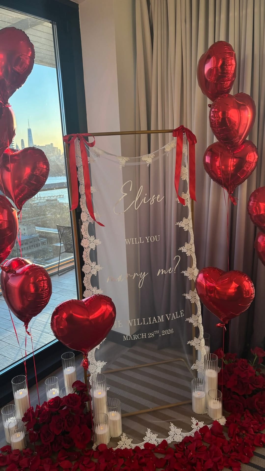 Post 10 by NYC Hotel Room Decorator | Proposals & Events on Instagram (video)