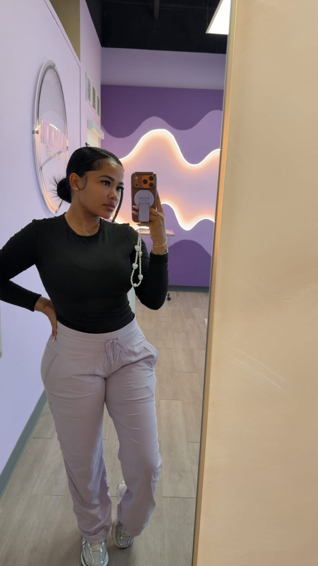 Post 3 by Body Glow Esthetics on Instagram (video)