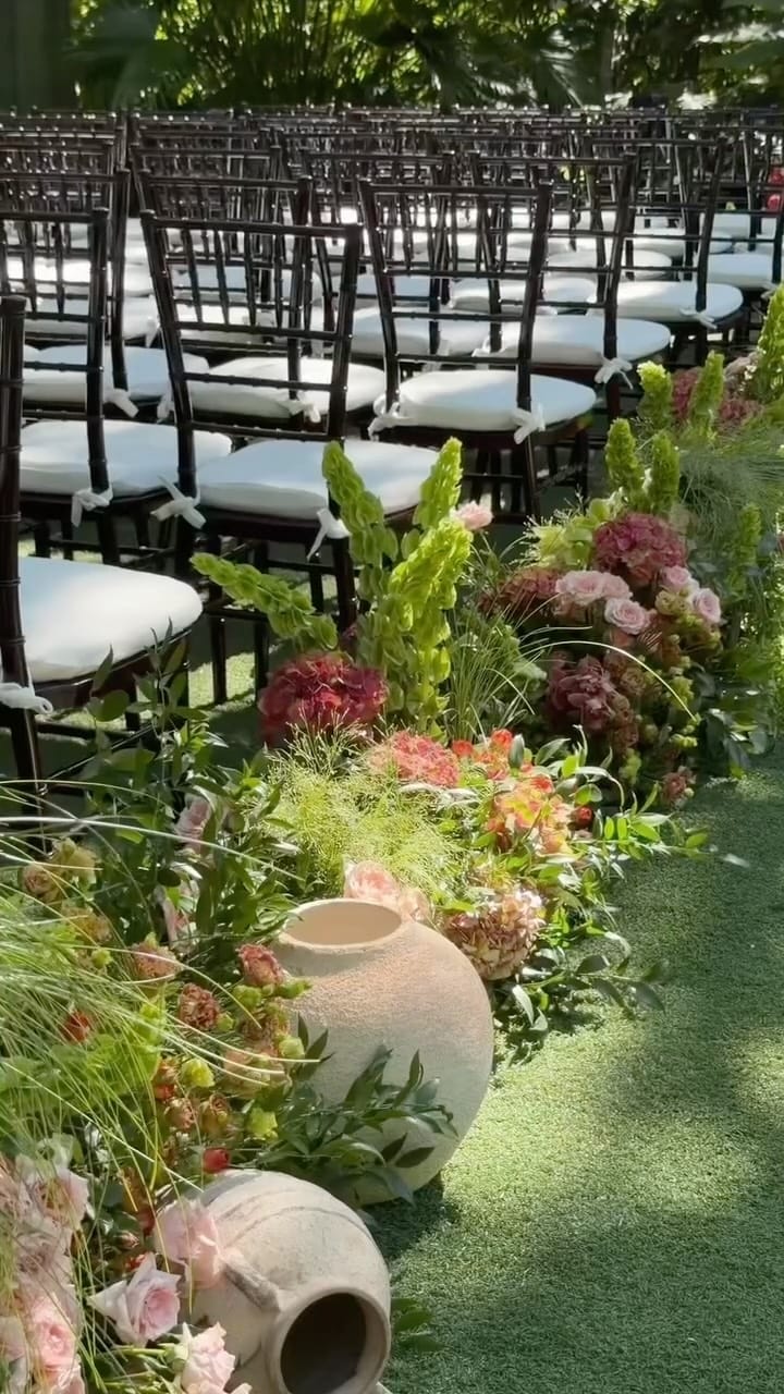 Post 6 by Petal Productions on Instagram (video)