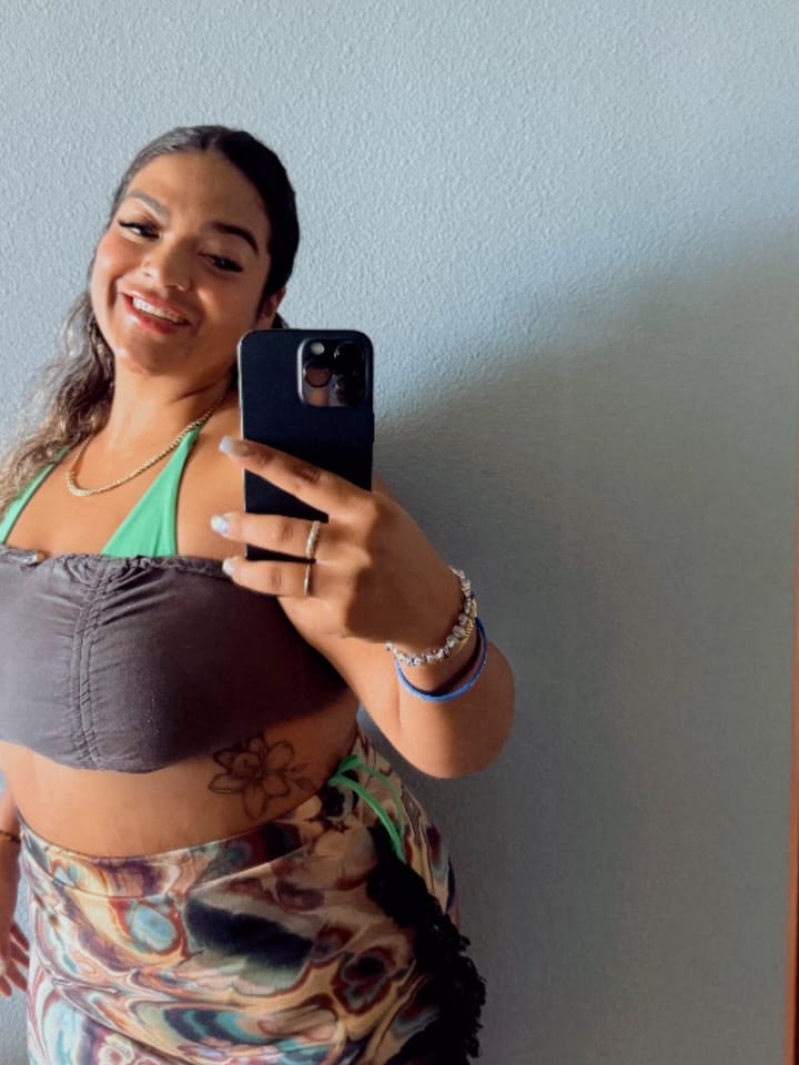 Post 8 by Yami Arreguin on Instagram (carousel)
