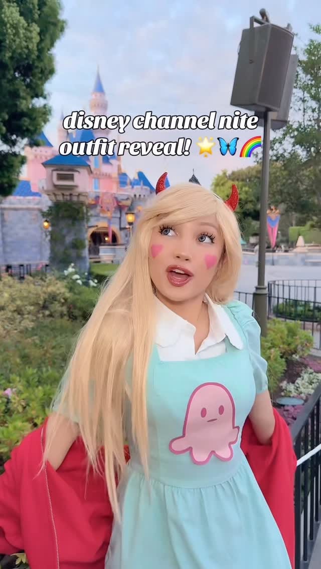 Post 9 by anmari 🌙✨ on Instagram (video)