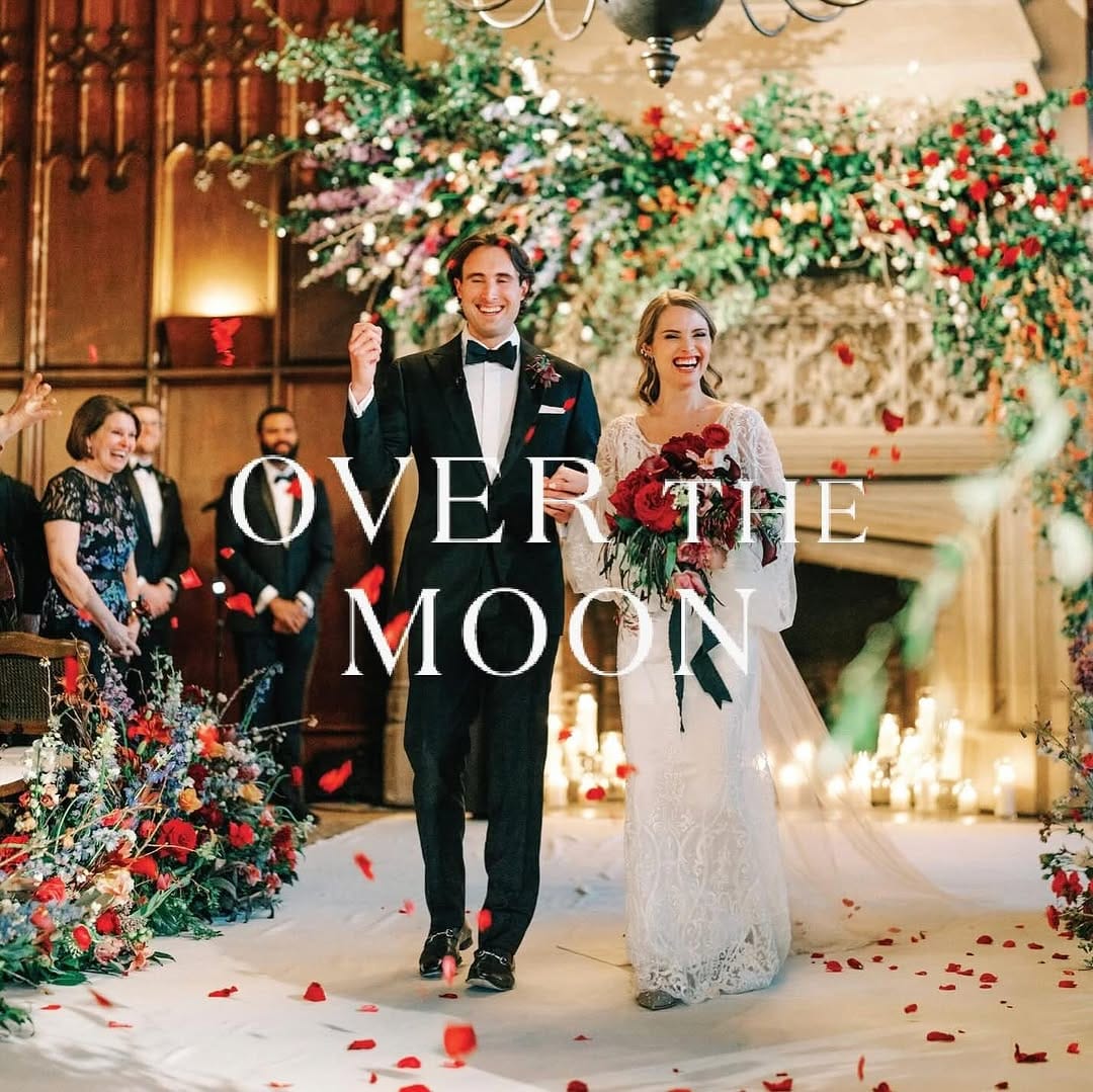 Post 10 by Chicago and Destination Luxury Wedding Planner on Instagram (carousel)