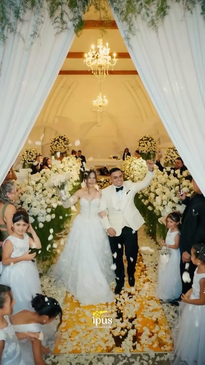 Post 1 by EVENTOS IPUS on Instagram (video)