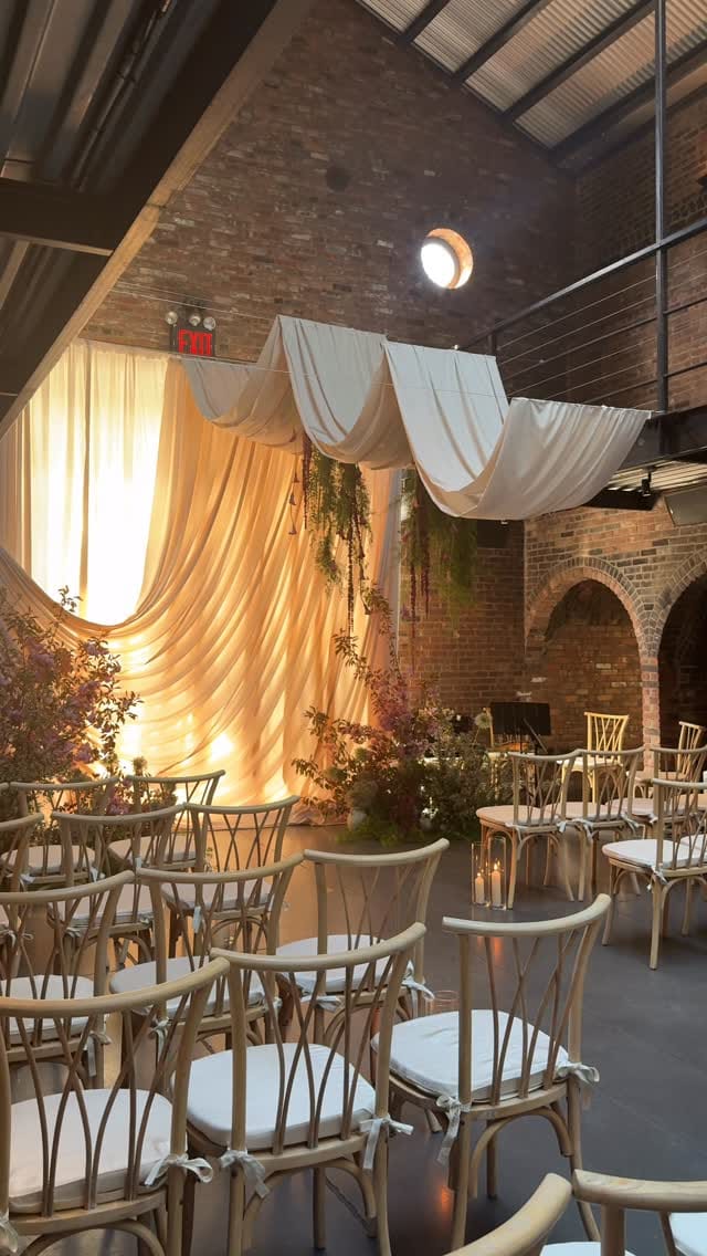 Post 8 by NY Wedding/Event Planner & Designer on Instagram (video)