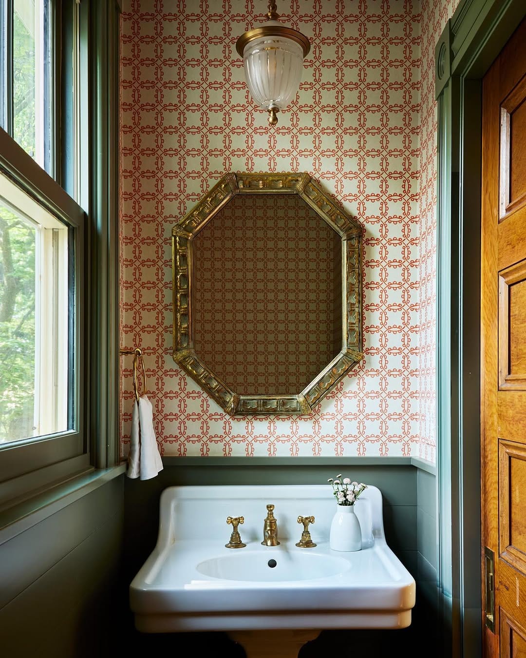 Post 10 by New England Design Works on Instagram (image)