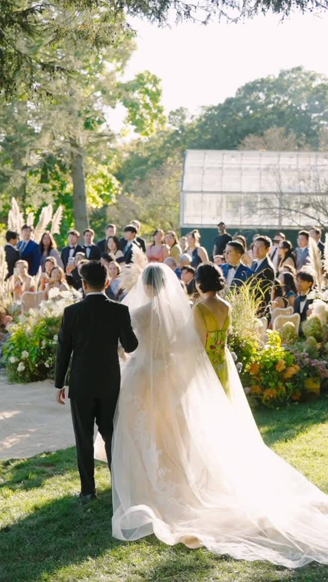 Post 2 by Le Petite Privé on Instagram (video)