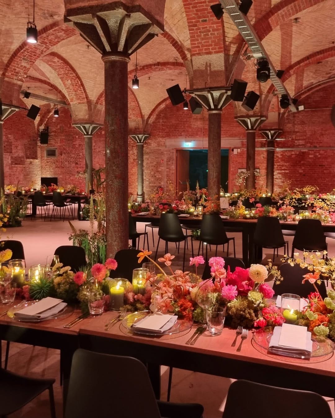 Post 6 by Sarah Linow Wedding Planner | Germany | Europe | Florida on Instagram (carousel)