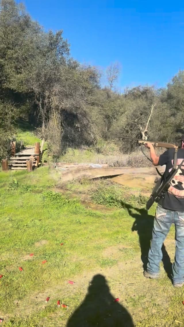 Post 3 by Los Hijos Del Valle on Instagram (video)