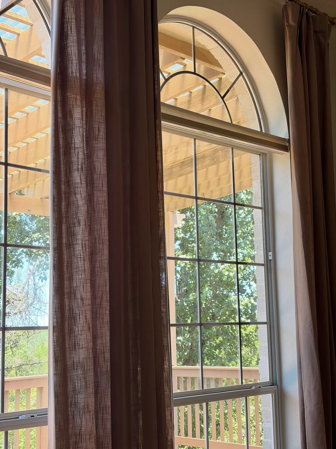 Post 1 by Living Oak Interior Design on Instagram (carousel)