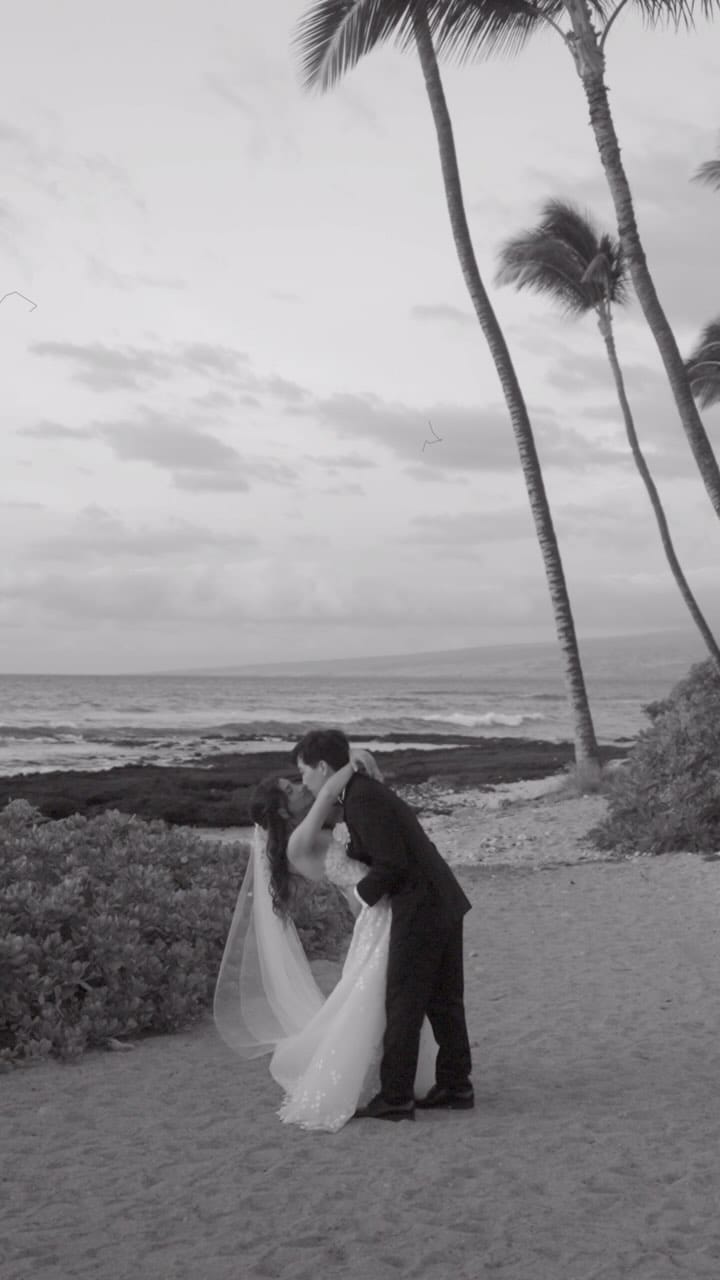 Post 9 by A White Orchid Wedding on Instagram (video)