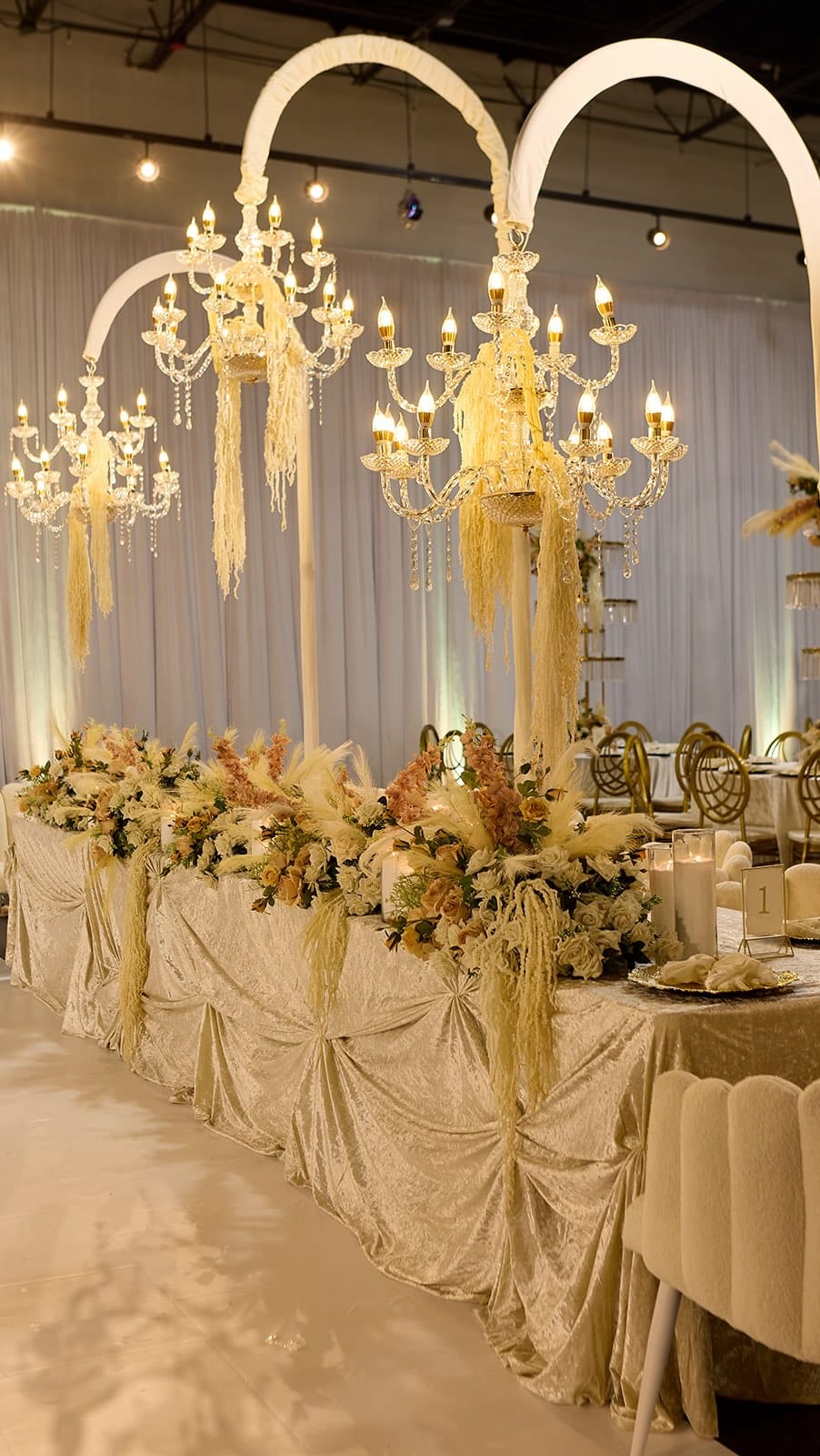 Post 6 by GloLuxEvents & Services - Wedding Page on Instagram (video)