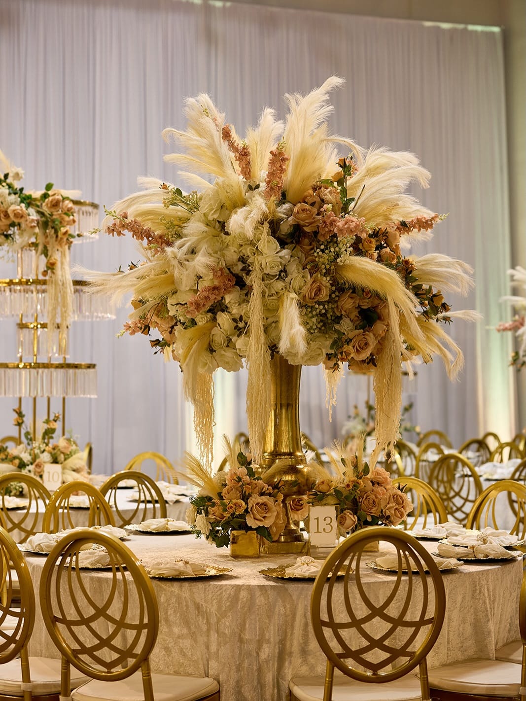 Post 7 by GloLuxEvents & Services - Wedding Page on Instagram (carousel)